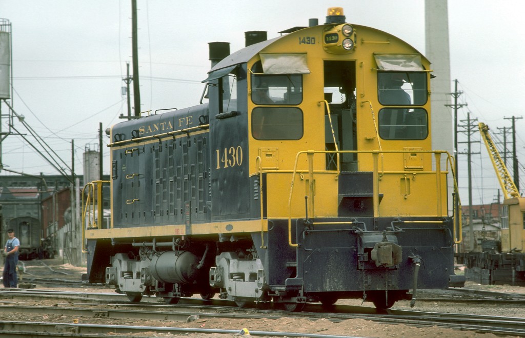 ATSF1430 SFshops CleburneTx Feb77a