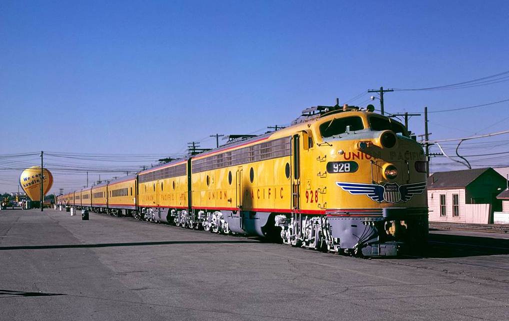 E 8 union pacific