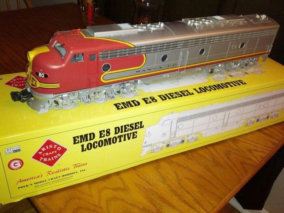 EMD E8 Santa Fe 0102