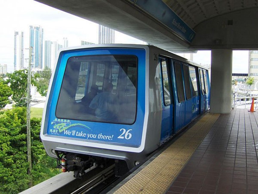 Metromover 001