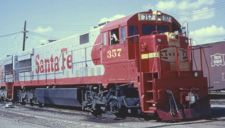 atsf0357 U30C Warbonnet